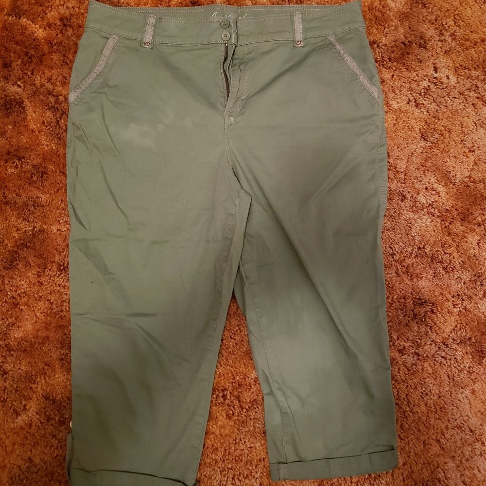 Gloria Vanderbilt Women's Capris